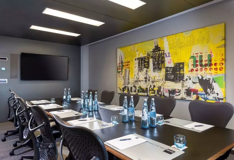 Отель Dorint An Den Westfalenhallen Dortmund