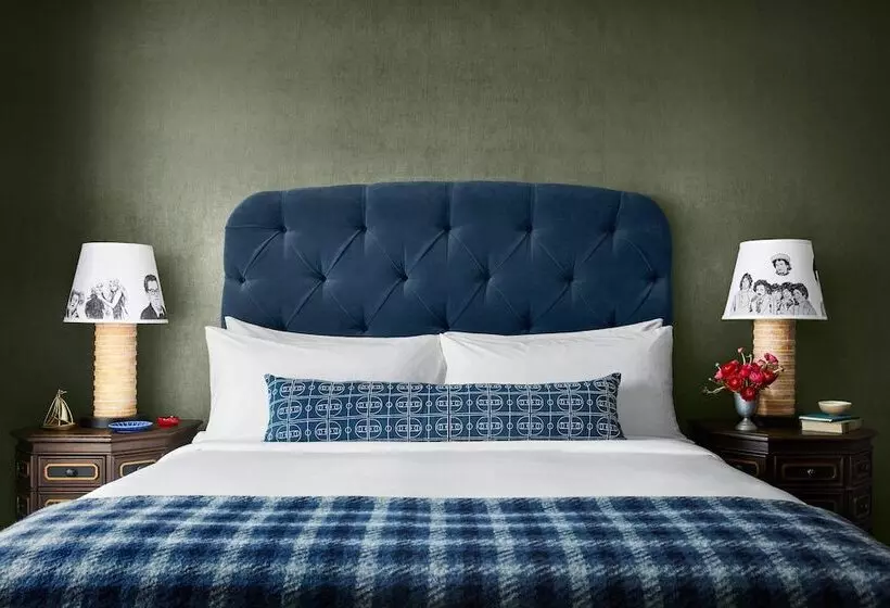 Отель Graduate By Hilton Storrs