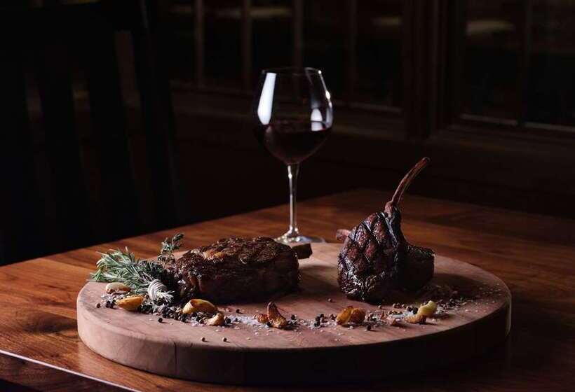 فندق Hilton Salt Lake City Center