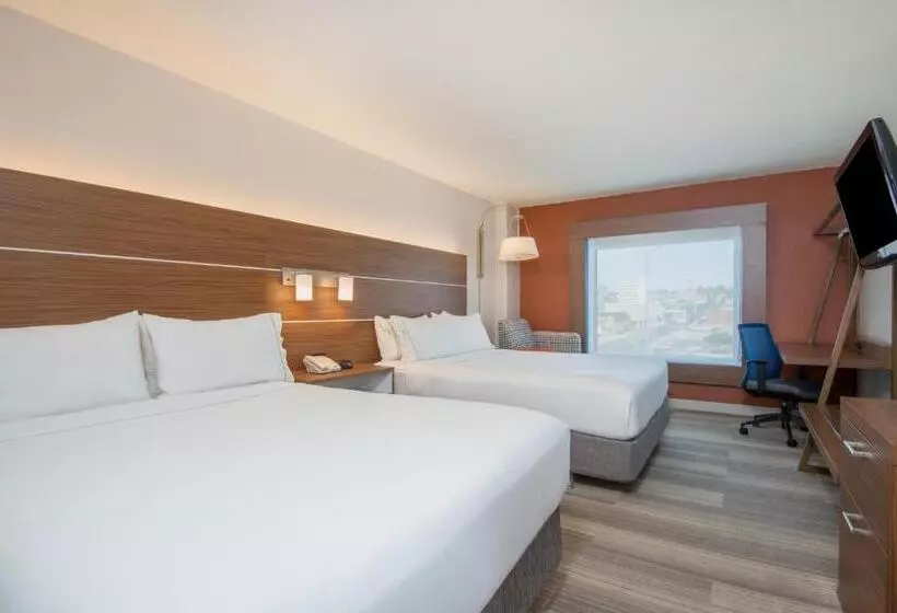 Отель Holiday Inn Express El Paso Central, An Ihg