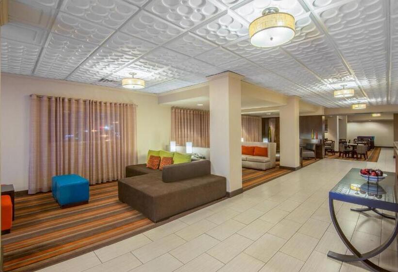 فندق Holiday Inn Express El Paso Central, An Ihg