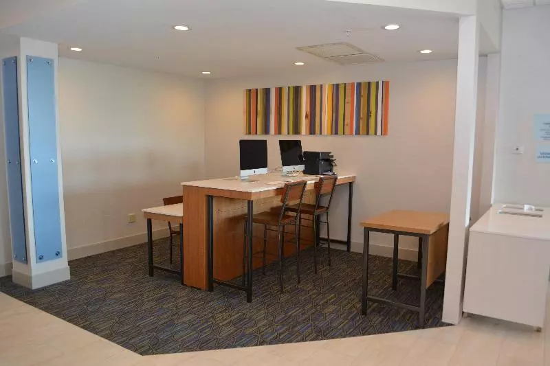 ホテル Holiday Inn Express & Suites Waterville North, An Ihg