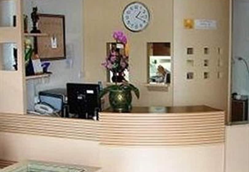 בית מלון כפרי Krabi Tropical Beach