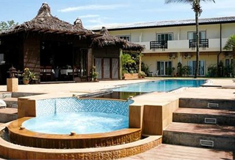 בית מלון כפרי Krabi Tropical Beach