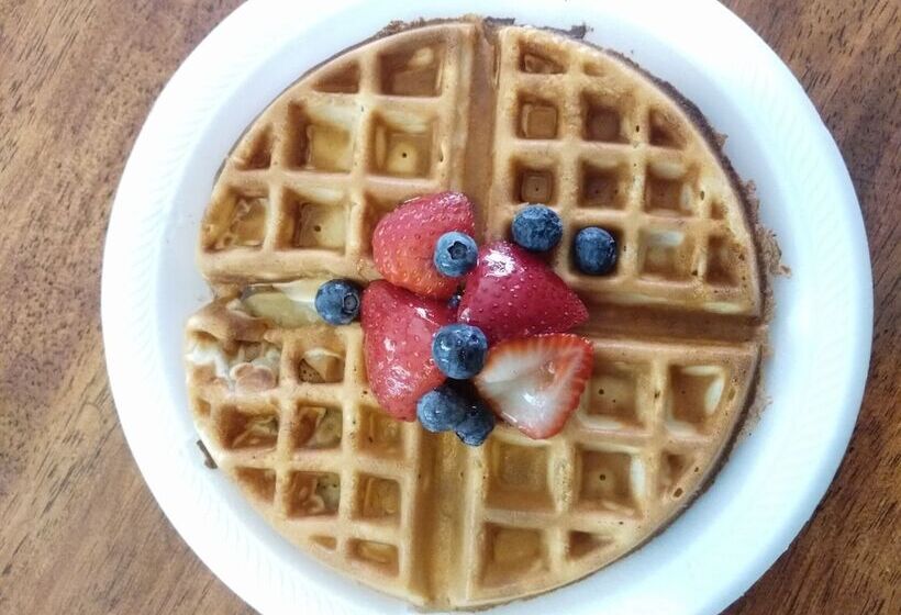 Madelia Hotel & Suites