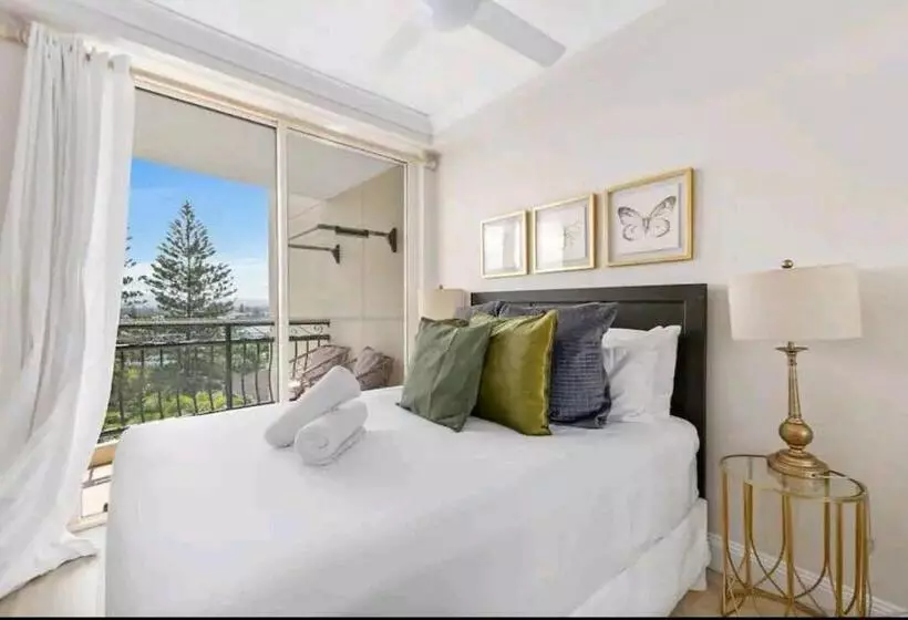 Hotel Palazzo Colonnades