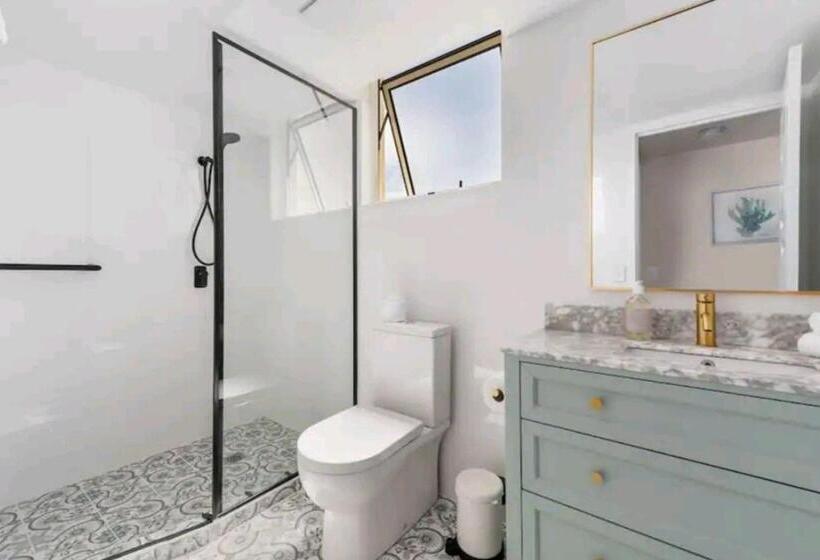 Отель Palazzo Colonnades