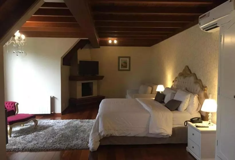 בית מלון כפרי Lê Chateau