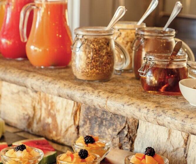 Otel Pousada Villa Rasa