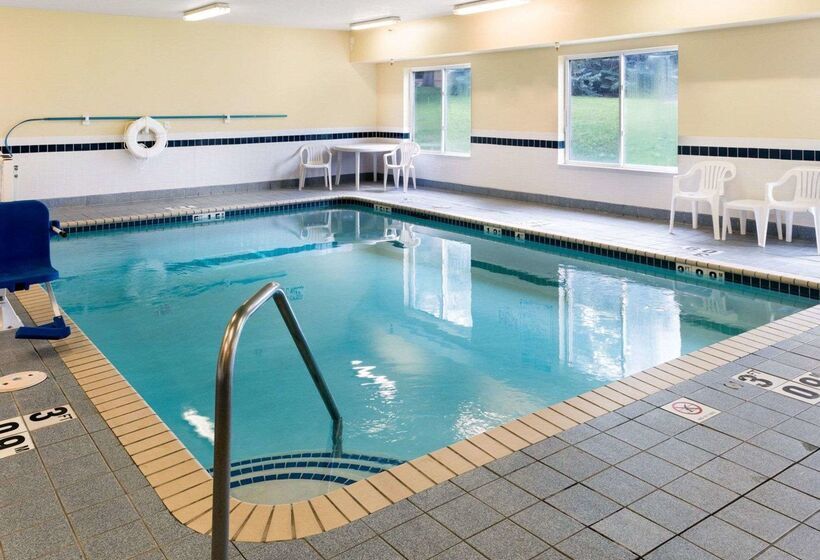 酒店 Quality Inn Lakeville