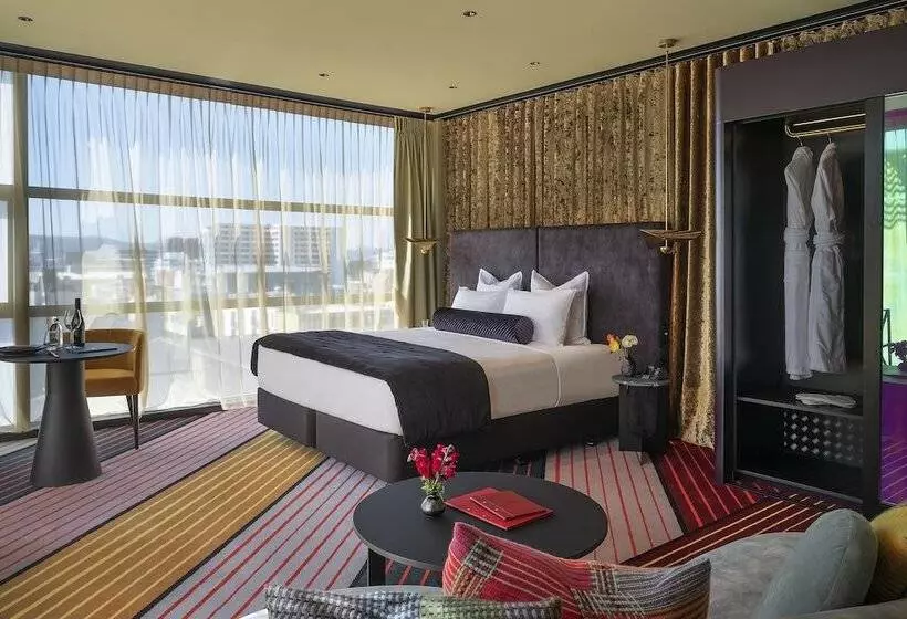 Naumi Hotel Wellington