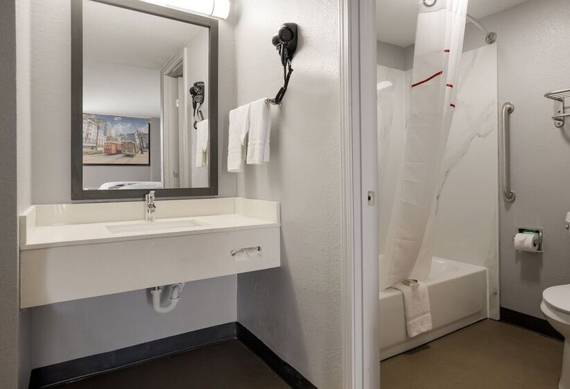 בית מלון כפרי Red Roof Inn Alexandria, La