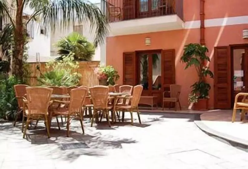 Отель Residence Alberghiero Eolie