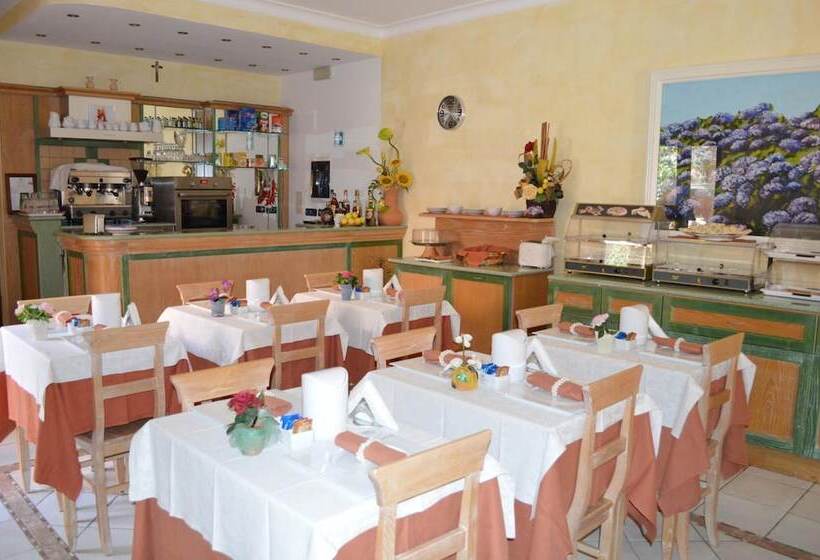 ホテル Residence Alberghiero Eolie