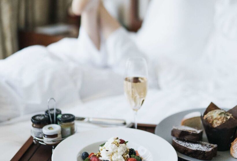 فندق Shangrila Vancouver