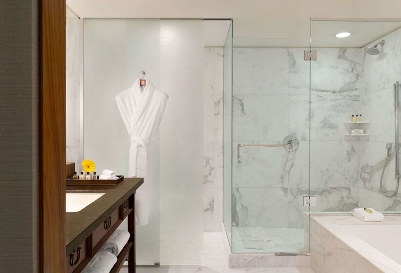 فندق Shangrila Vancouver