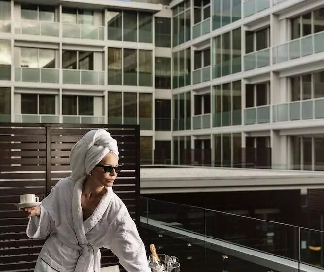 Hotel Sofitel Auckland Viaduct Harbour