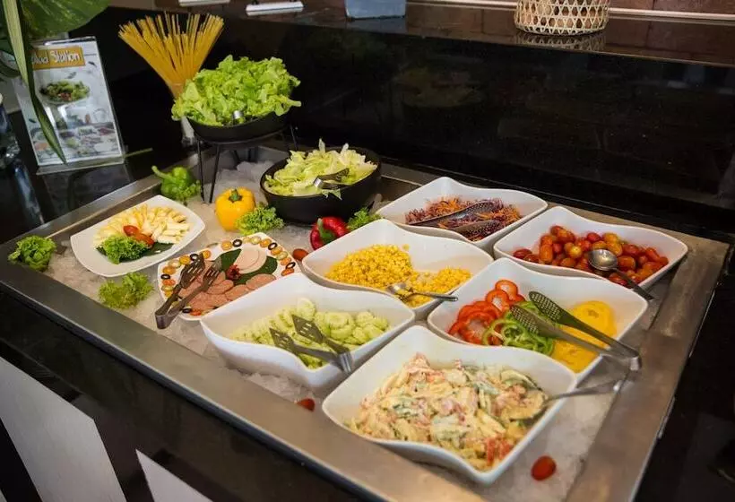 Hotell Sugar Palm Grand Hillside Sha Plus