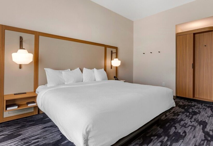 هتل Fairfield By Marriott Inn & Suites Sandusky