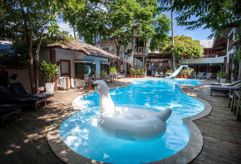 فندق Tango Beach Resort