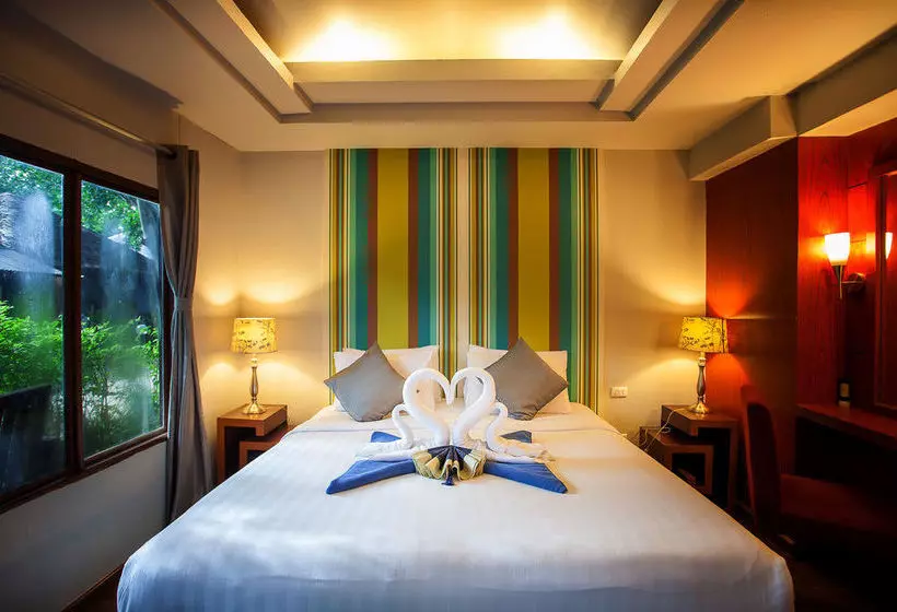 בית מלון כפרי Tango Beach Resort