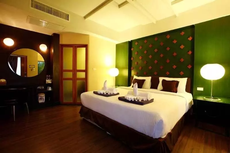 בית מלון כפרי Tango Beach Resort