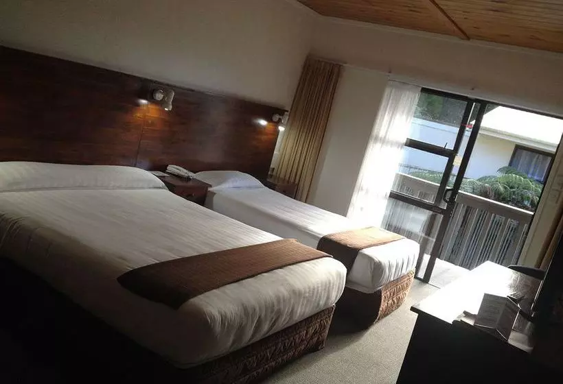 ホテル Tanoa Paihia