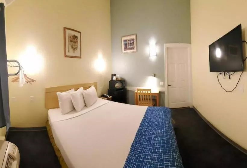 酒店 Travelodge By Wyndham Fairfield/napa Valley