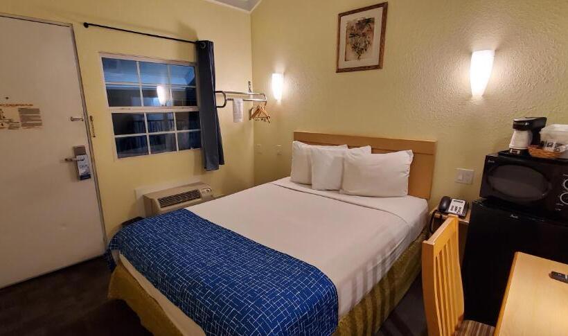 فندق Travelodge By Wyndham Fairfield/napa Valley