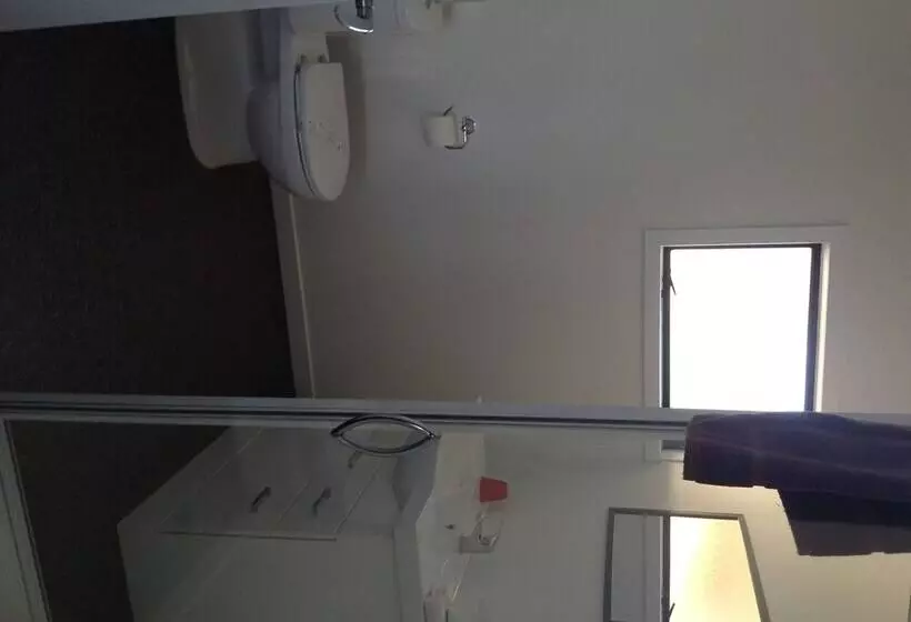 Seaview Motel