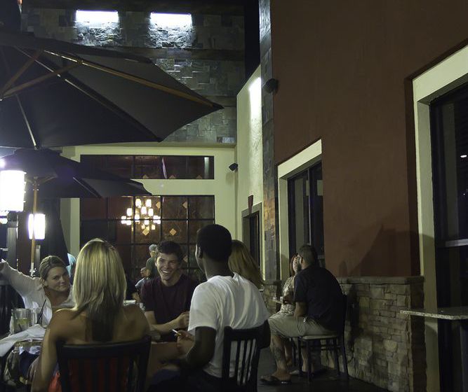 Springfield Hotel & Suites