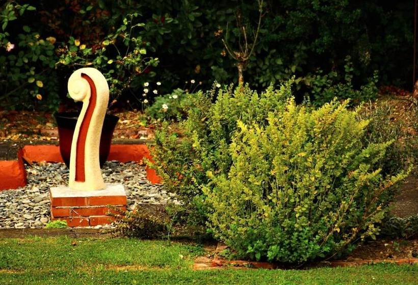 Duvauchelle Seaside Motel