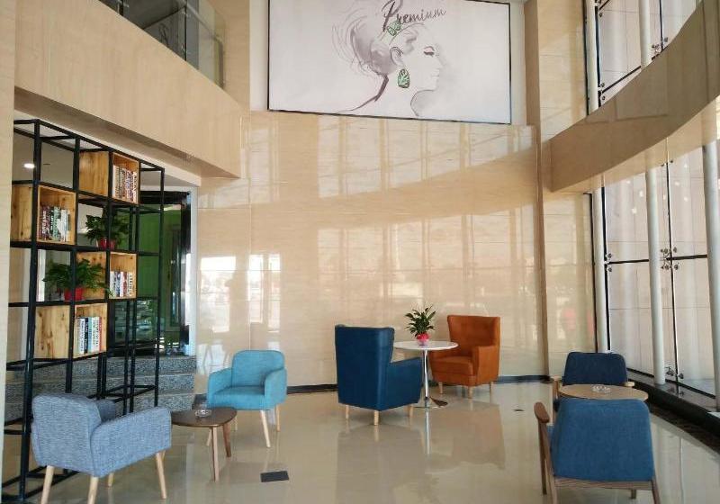 בית מלון כפרי 7 Days Premium.shandan Railway Station Alley Avenue