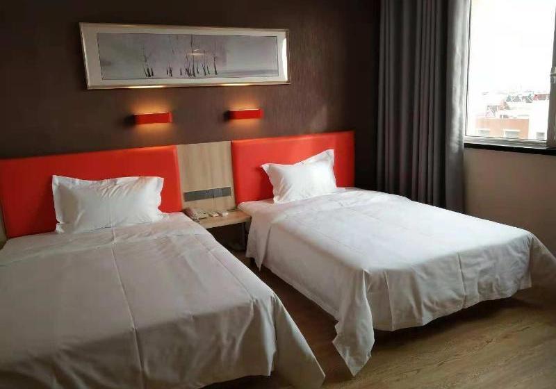 בית מלון כפרי 7 Days Premium.shandan Railway Station Alley Avenue