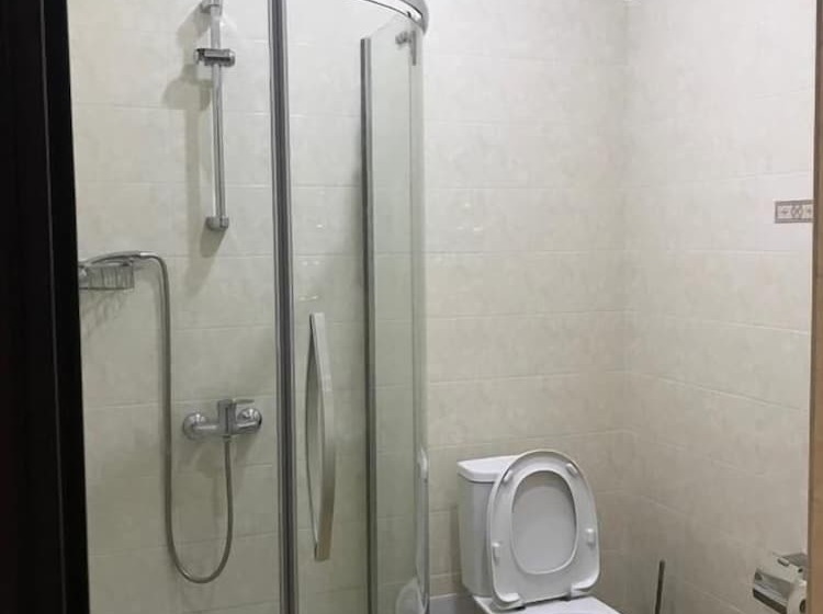 בית מלון כפרי Laura Guest House