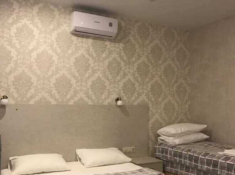 בית מלון כפרי Laura Guest House