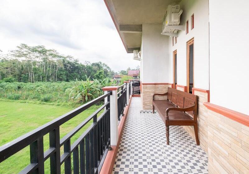 Otel Lilik Homestay Syariah By Oyo Rooms