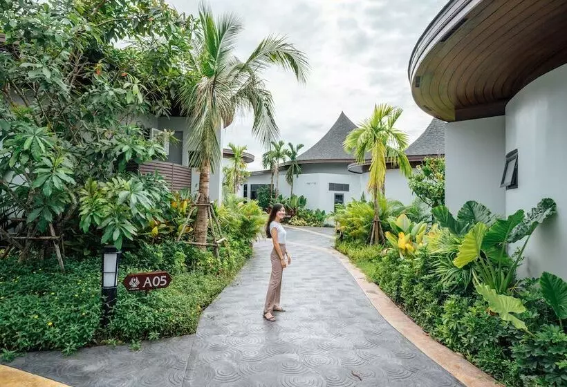 ホテル Na Tree Tara Riverside Resort Amphawa Damnoensaduak