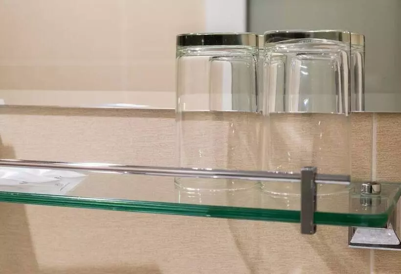 ホテル Orkid Inn Mahkota Cheras