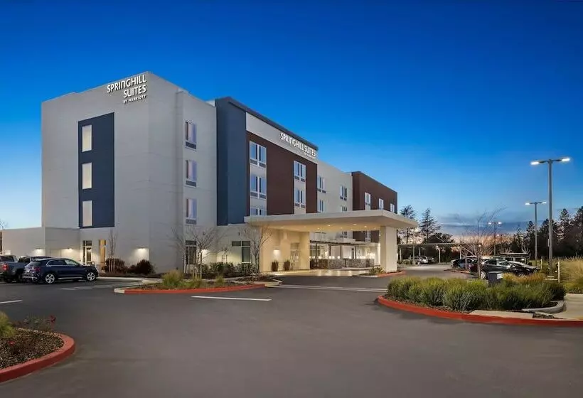 ホテル Springhill Suites By Marriott West Sacramento