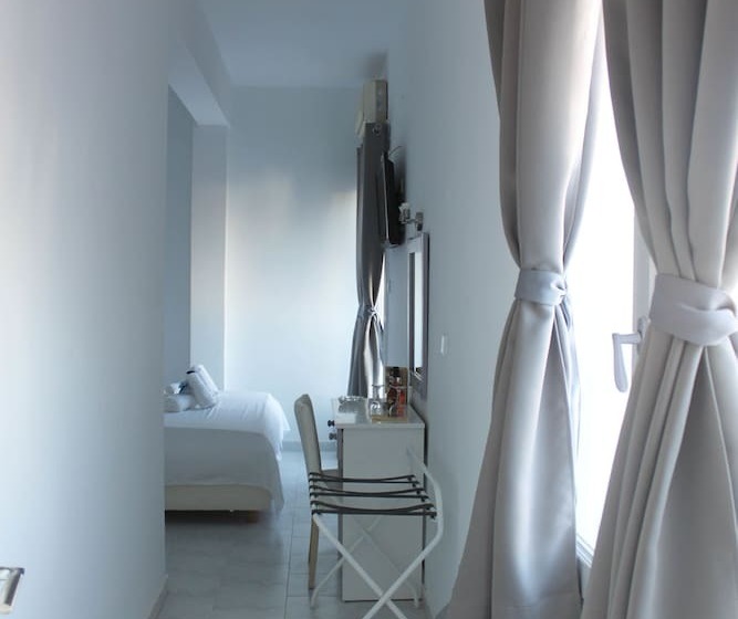 هتل Syros Holidays