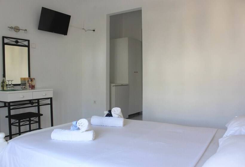 هتل Syros Holidays