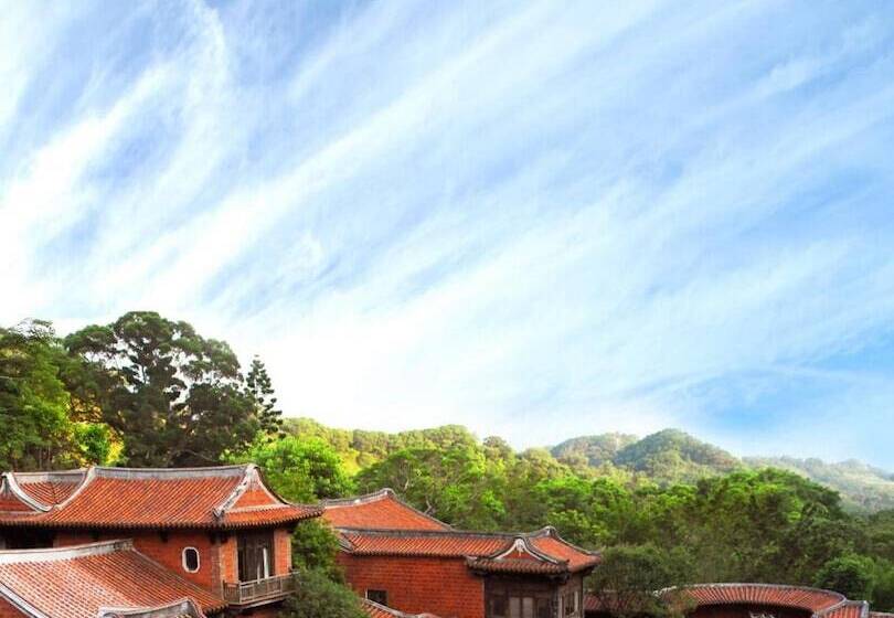 هتل The One Nanyuan