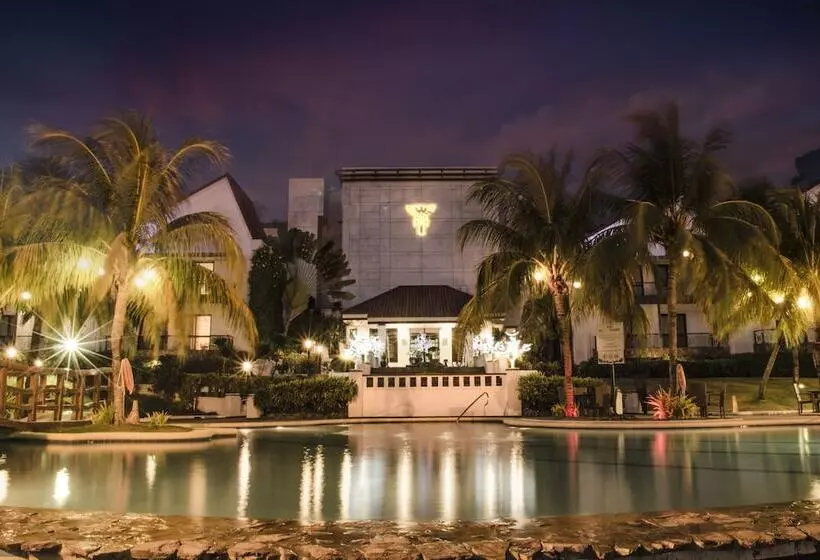 Hotelli Thunderbird Resorts   Rizal