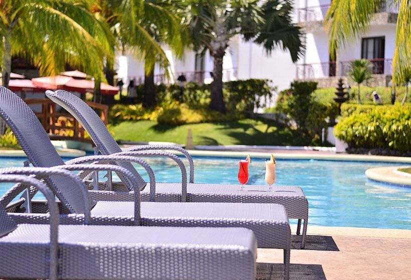 בית מלון כפרי Thunderbird Resorts   Rizal