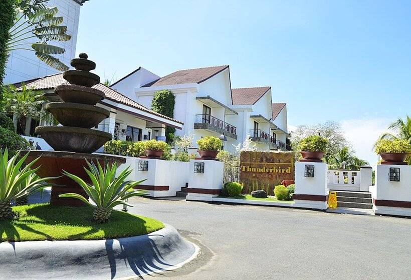 בית מלון כפרי Thunderbird Resorts   Rizal