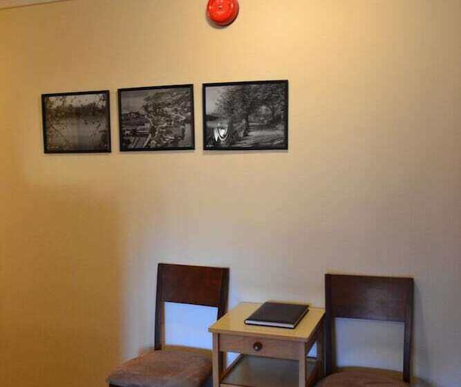 فندق Vikedal Vertshus