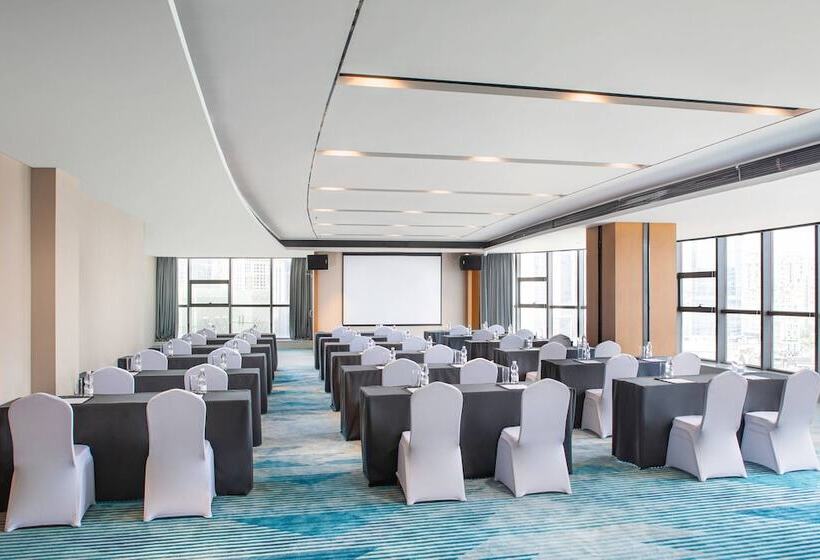 ホテル Wyndham Garden Guiyang Yueshan Lake