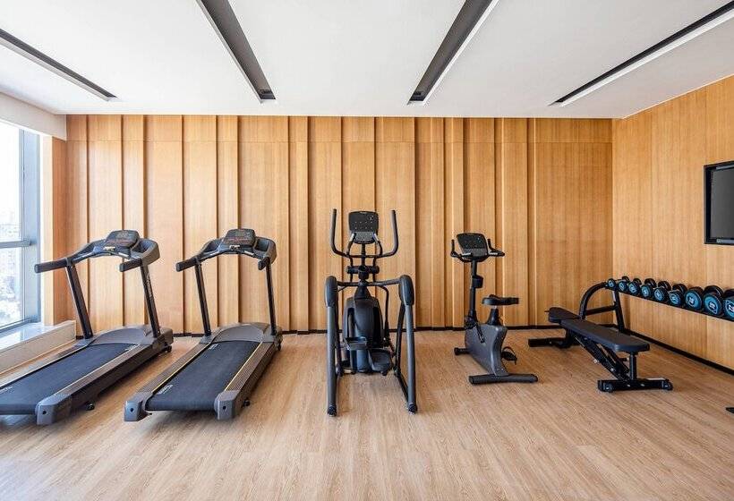 ホテル Wyndham Garden Guiyang Yueshan Lake