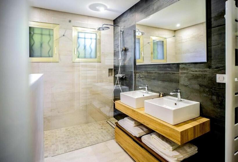 مبيت وإفطار La Colombière